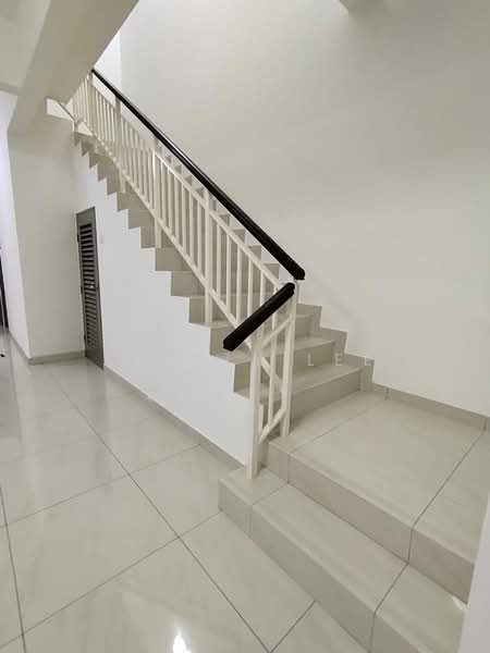 Rumah Teres 2 Tingkat untuk Disewa di Diamond City (Semenyih) - Sherly Lee - Interior - PropertyGuru.com.my