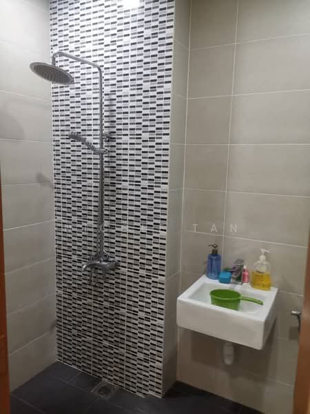 Terraced House for Sale in Bandar Sri Sendayan (Negeri Sembilan) - Nicole Tan - Bathroom - PropertyGuru.com.my
