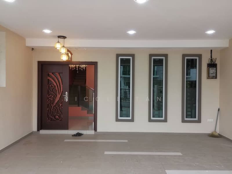 Terraced House for Sale in Bandar Sri Sendayan (Negeri Sembilan) - Nicole Tan - Entrance - PropertyGuru.com.my