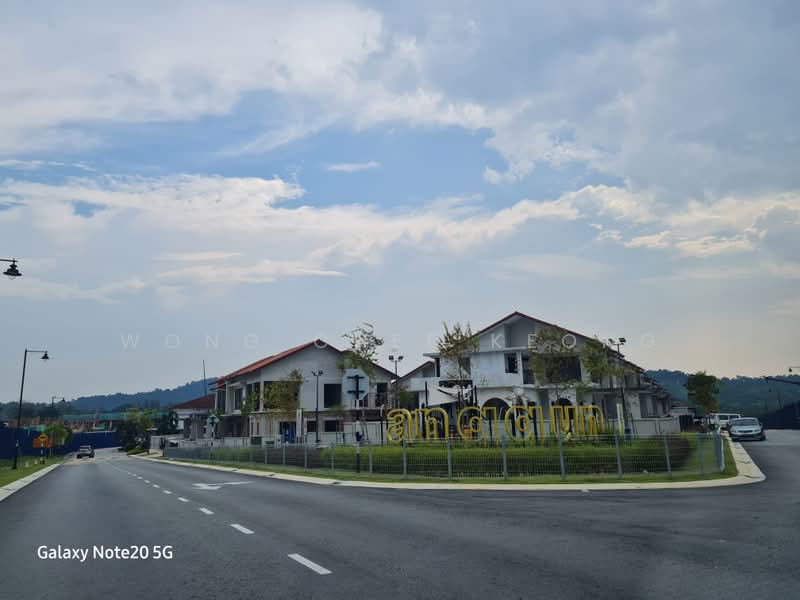 Semi-Detached House for Sale in Bandar Kinrara Seksyen 1 (Bandar Kinrara) - Wong Chee Keong - Exterior - PropertyGuru.com.my