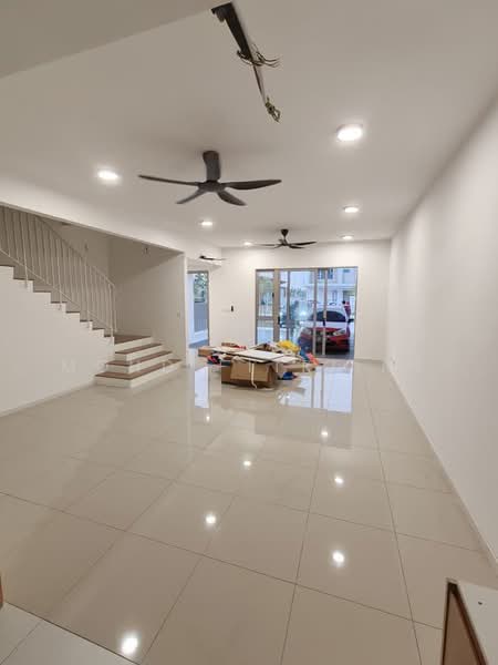 2-storey Terraced House for Rent in Bandar Gamuda Cove (Dengkil) - Mohd Fitri MF - Living Room - PropertyGuru.com.my