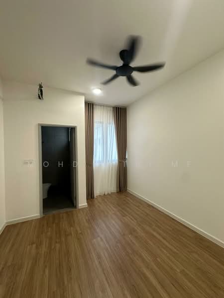 2-storey Terraced House for Rent in Bandar Gamuda Cove (Dengkil) - Mohd Fitri MF - Bedroom - PropertyGuru.com.my