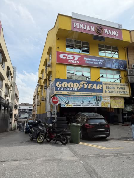 Shop / Office for Rent in Taman Segar (Cheras) - Earon Chong - Exterior - PropertyGuru.com.my