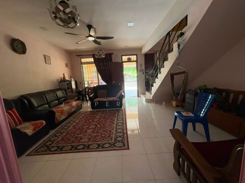 2-storey Terraced House for Sale in Bukit Indah (Iskandar Puteri (Nusajaya)) - Jasper Gwee - Living Room - PropertyGuru.com.my