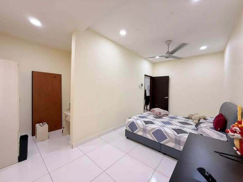 2-storey Terraced House for Sale in Nusantara Prima (Gelang Patah) - Jordan . - PropertyGuru.com.my