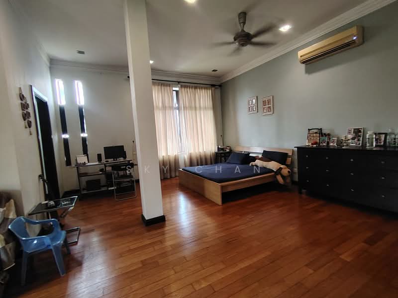 Rumah Banglo untuk Dijual di Taman Gembira (Jalan Klang Lama (Old Klang Road)) - Sky Chan - PropertyGuru.com.my