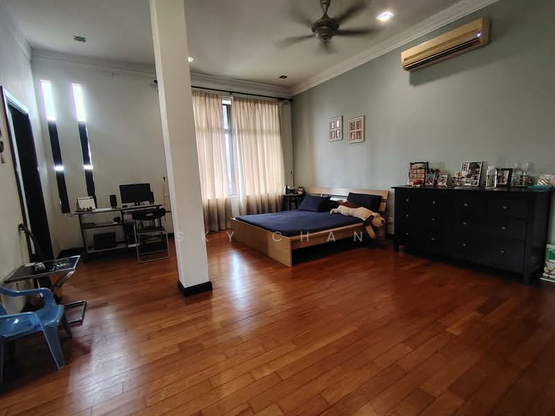 Rumah Banglo untuk Dijual di Taman Gembira (Jalan Klang Lama (Old Klang Road)) - Sky Chan - PropertyGuru.com.my