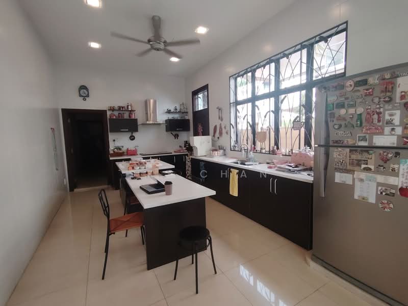 Rumah Banglo untuk Dijual di Taman Gembira (Jalan Klang Lama (Old Klang Road)) - Sky Chan - PropertyGuru.com.my