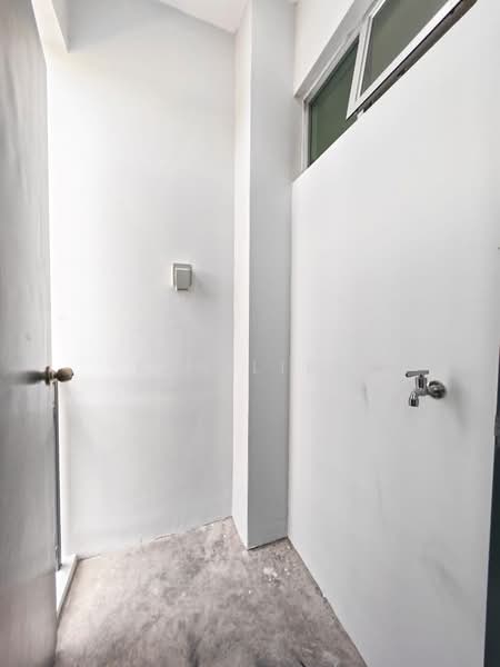 Rumah Teres 2-Tingkat untuk Disewa di Kampung Dato Onn (Johor Bahru) - Ken Liew - PropertyGuru.com.my