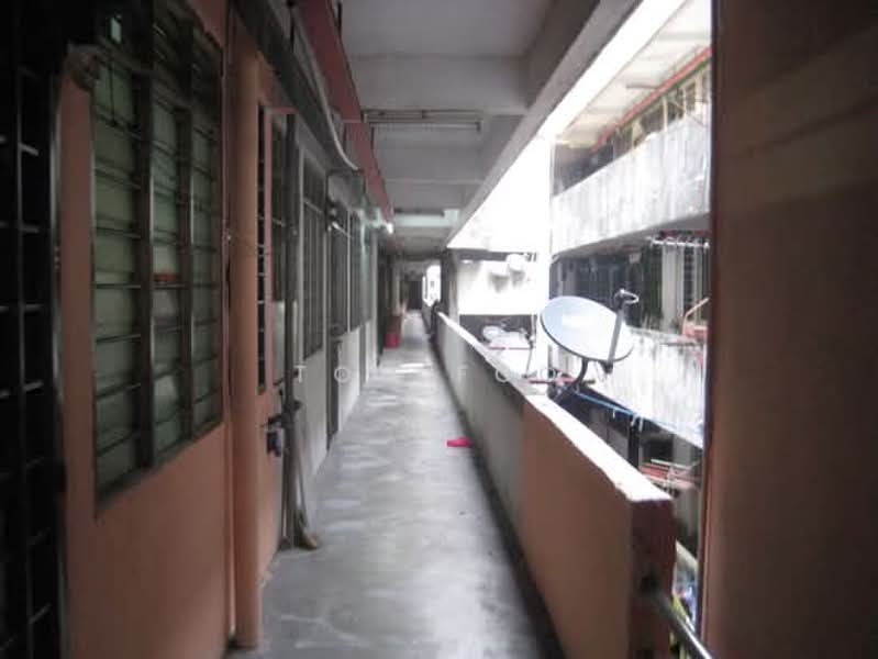 Flat for Sale at Taman Minang - Tom Foo - Corridor - PropertyGuru.com.my