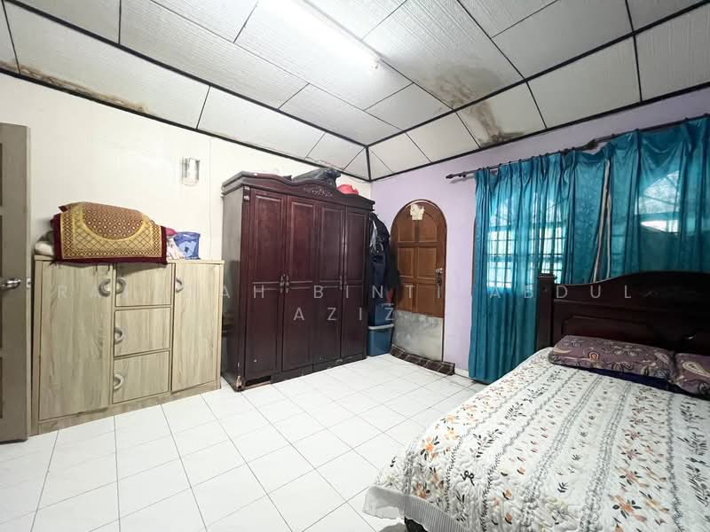 2-storey Terraced House for Sale in Pjs 4 (Petaling Jaya) - Rafedah Binti Abdul Aziz - PropertyGuru.com.my