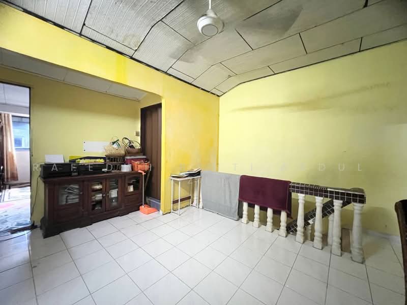 2-storey Terraced House for Sale in Pjs 4 (Petaling Jaya) - Rafedah Binti Abdul Aziz - PropertyGuru.com.my