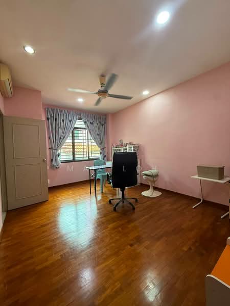 Rumah Teres 2 Tingkat untuk Dijual di Taman Sutera Utama (Skudai) - Max Loh - Bedroom - PropertyGuru.com.my