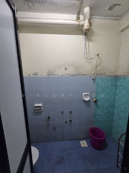 Pangsapuri untuk Dijual di Vista Lavender - Vincent Goh - Bathroom - PropertyGuru.com.my