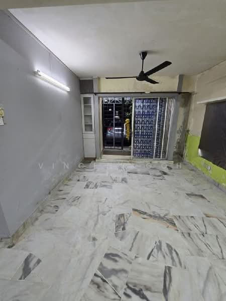 Pangsapuri untuk Dijual di Vista Lavender - Vincent Goh - Living Room - PropertyGuru.com.my