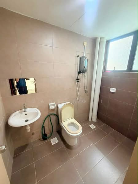 Service Residence for Rent at ARC @ Austin Hills - Jane Ngoi - Bathroom - PropertyGuru.com.my