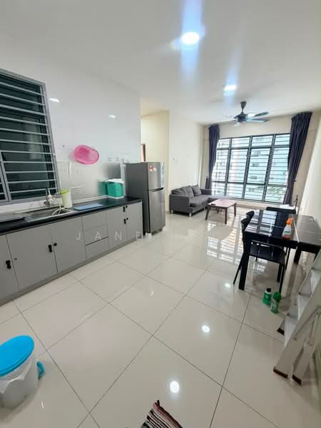 Service Residence for Rent at ARC @ Austin Hills - Jane Ngoi - Kitchen - PropertyGuru.com.my