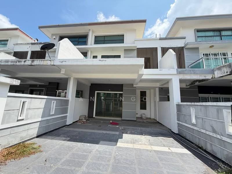 2-storey Terraced House for Sale in Taman Bestari Indah (Ulu Tiram) - Jane Ngoi - Exterior - PropertyGuru.com.my