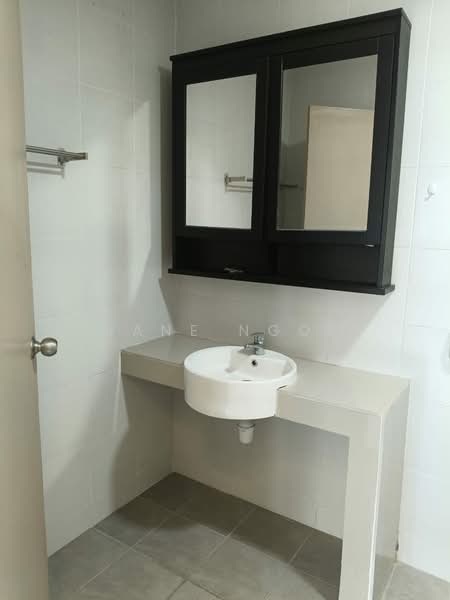 Apartment for Sale at Austin Suites (Permata Austin) - Jane Ngoi - Bathroom - PropertyGuru.com.my