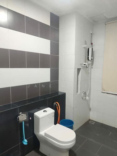 Apartment for Sale at Austin Regency (Pangsapuri Austin Perdana) - Jane Ngoi - Bathroom - PropertyGuru.com.my