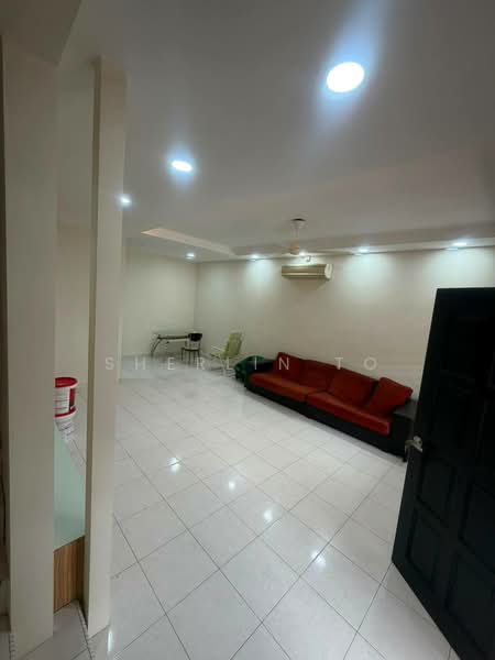 2-storey Terraced House for Rent in Bukit Indah (Iskandar Puteri (Nusajaya)) - Sherlin To - Living Room - PropertyGuru.com.my