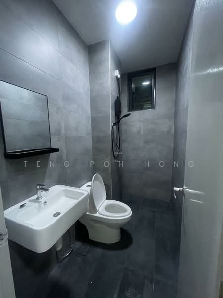 Condominium for Rent at Verando Residence - Teng Poh Hong - Bathroom - PropertyGuru.com.my