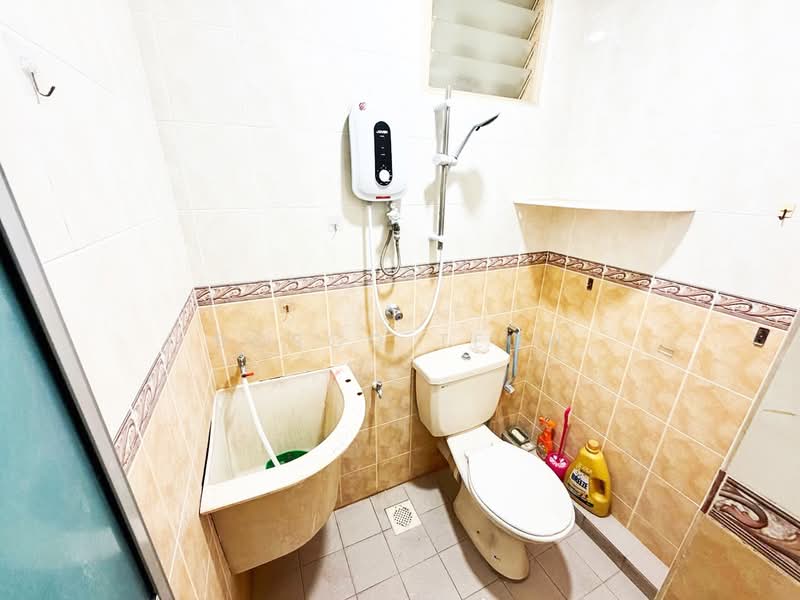 Pangsapuri untuk Disewa di Gambier Heights - Bosco Teoh - Bathroom - PropertyGuru.com.my