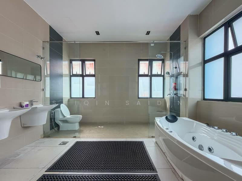 Rumah Banglo untuk Dijual di Shah Alam (Selangor) - Shiqin Saidin - Bathroom - PropertyGuru.com.my