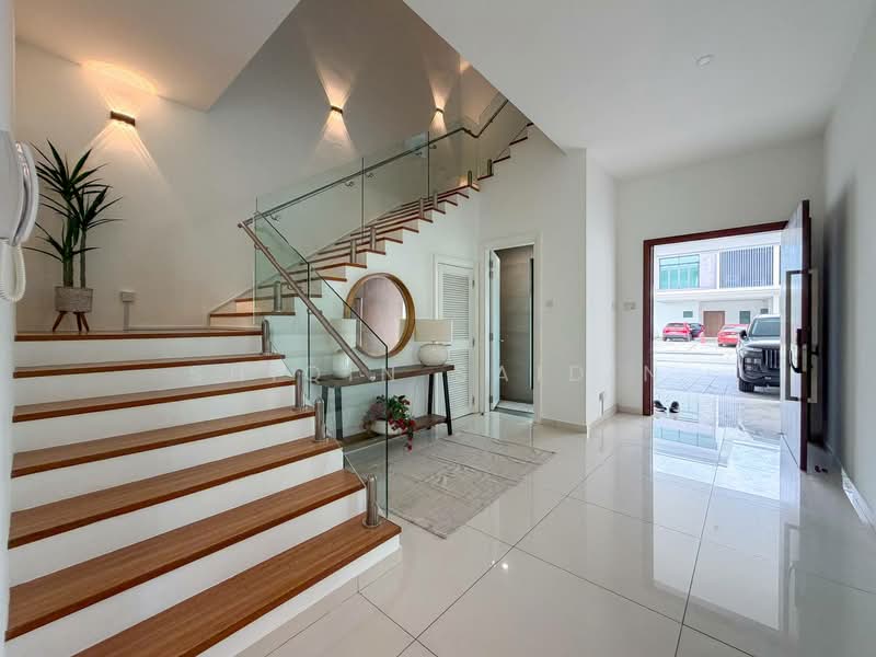 Semi-Detached House for Sale in Cyber 9 (Cyberjaya) - Shiqin Saidin - Entrance - PropertyGuru.com.my