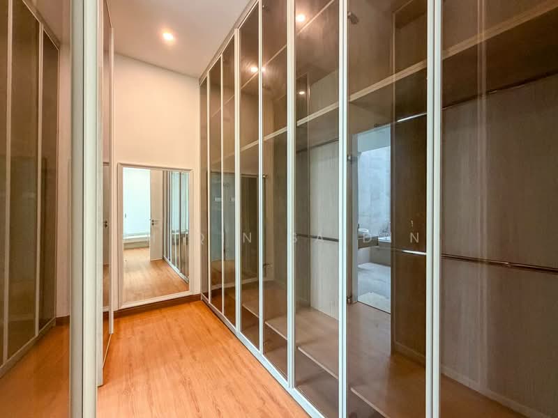 Semi-Detached House for Sale in Cyber 9 (Cyberjaya) - Shiqin Saidin - Corridor - PropertyGuru.com.my
