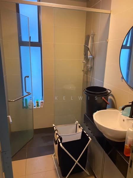 Servis Apartment untuk Disewa di LakePark Residence @ KL North - Yu Kelwis - Bathroom - PropertyGuru.com.my