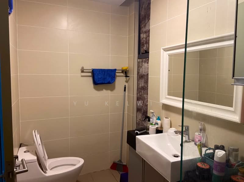 Servis Apartment untuk Disewa di LakePark Residence @ KL North - Yu Kelwis - Bathroom - PropertyGuru.com.my