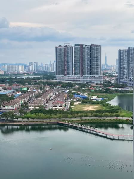 Servis Apartment untuk Disewa di LakePark Residence @ KL North - Yu Kelwis - Exterior - PropertyGuru.com.my