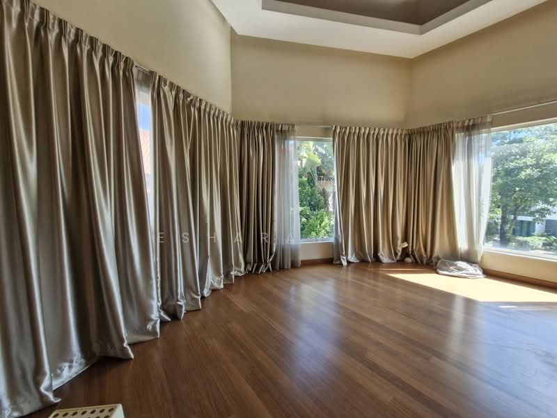 Bungalow for Sale in Bukit Gita Bayu (Seri Kembangan) - Esharani . - PropertyGuru.com.my