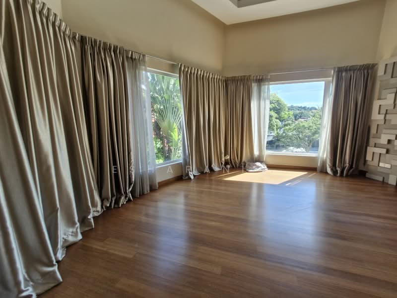 Bungalow for Sale in Bukit Gita Bayu (Seri Kembangan) - Esharani . - PropertyGuru.com.my