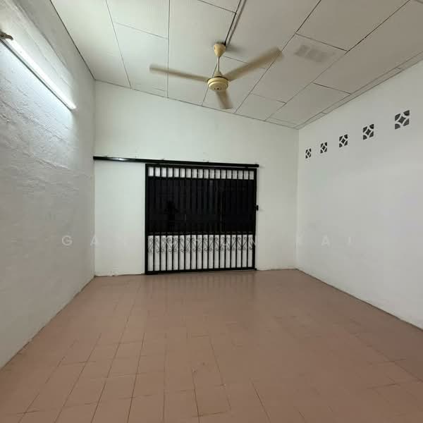 Semi-Detached House for Rent in Taman Brown (Gelugor) - Gan Chun Kai - PropertyGuru.com.my