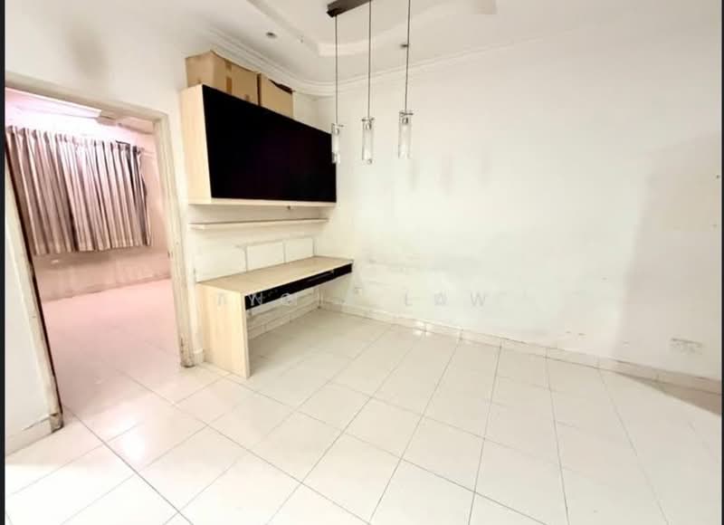 1.5-storey Terraced House for Sale in Taman Gaya (Ulu Tiram) - Tycia Law - PropertyGuru.com.my