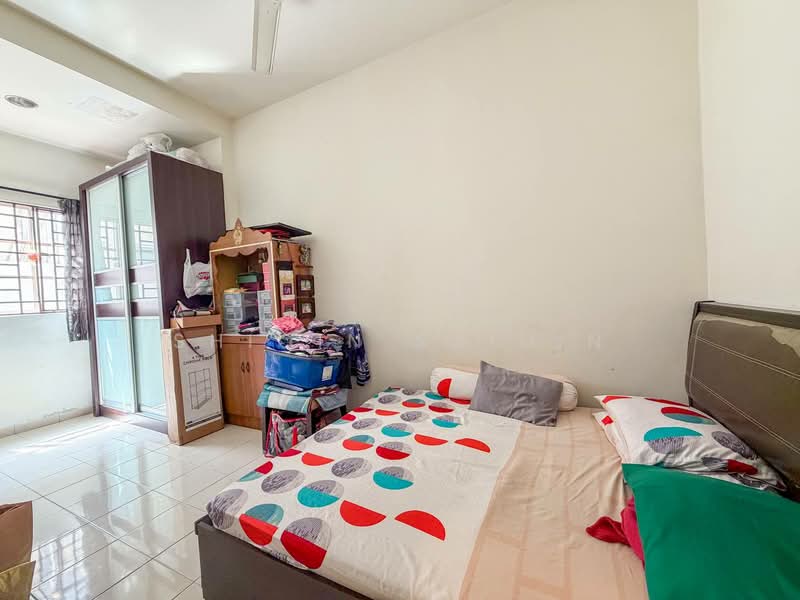 2-storey Terraced House for Sale in Taman Damai Utama (Bandar Kinrara) - Shiqin Saidin - Bedroom - PropertyGuru.com.my