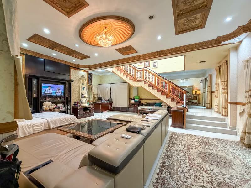 Rumah Banglo untuk Dijual di Ampang (Selangor) - Shiqin Saidin - Living Room - PropertyGuru.com.my