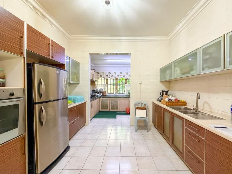 Rumah Banglo untuk Dijual di Ampang (Selangor) - Shiqin Saidin - Kitchen - PropertyGuru.com.my