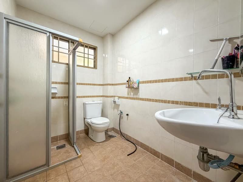 Rumah Banglo untuk Dijual di Ampang (Selangor) - Shiqin Saidin - Bathroom - PropertyGuru.com.my
