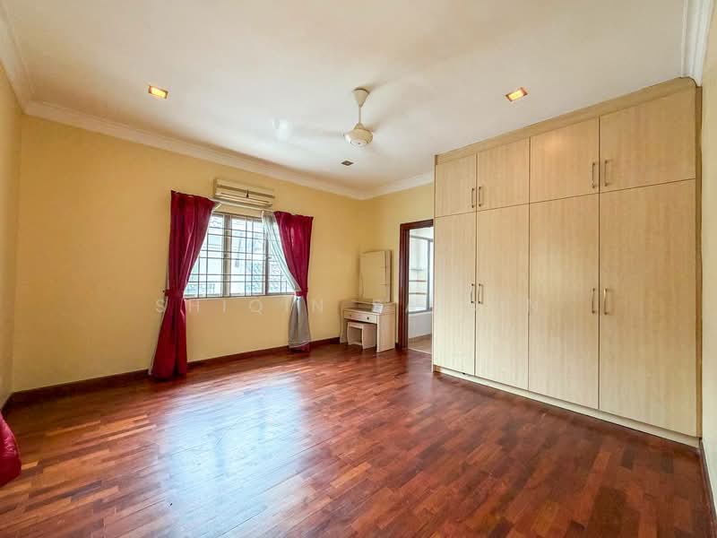 Rumah Banglo untuk Dijual di Ampang (Selangor) - Shiqin Saidin - Bedroom - PropertyGuru.com.my