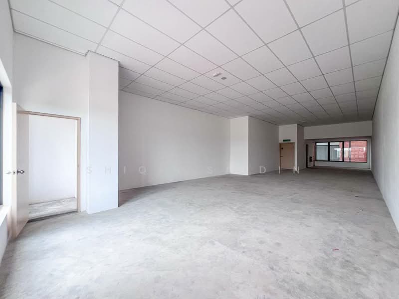 Shop for Sale in Banting (Selangor) - Shiqin Saidin - Interior - PropertyGuru.com.my