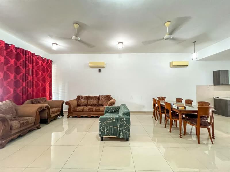 Rumah Teres 3 Tingkat untuk Dijual di Cyberjaya (Selangor) - Shiqin Saidin - Living Room - PropertyGuru.com.my