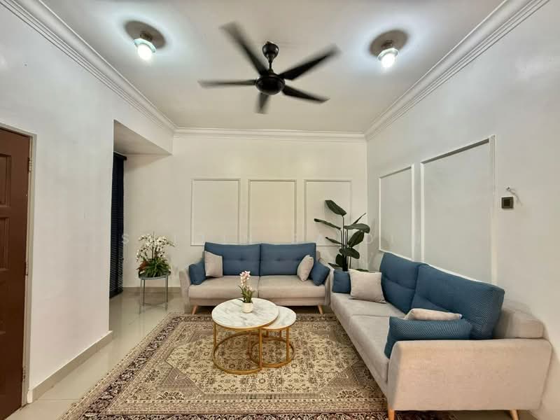 Rumah Berkembar untuk Dijual di Bukit Bandaraya (Shah Alam) - Shiqin Saidin - Living Room - PropertyGuru.com.my