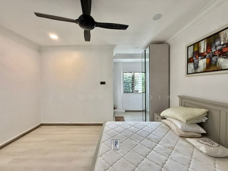 Rumah Berkembar untuk Dijual di Bukit Bandaraya (Shah Alam) - Shiqin Saidin - Bedroom - PropertyGuru.com.my