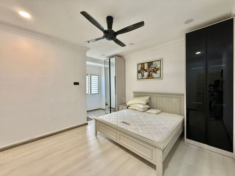 Rumah Berkembar untuk Dijual di Bukit Bandaraya (Shah Alam) - Shiqin Saidin - Bedroom - PropertyGuru.com.my