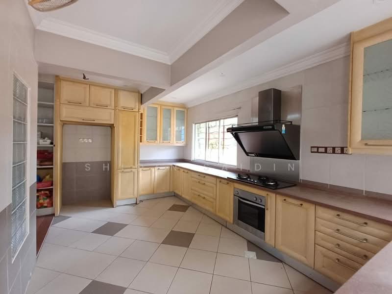 Rumah Teres 2 Tingkat untuk Dijual di Seksyen 11 (Kota Damansara) - Shiqin Saidin - Kitchen - PropertyGuru.com.my