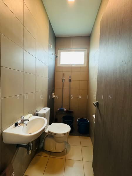 Bungalow House untuk Disewa di Denai Alam (Shah Alam) - Shiqin Saidin - Bathroom - PropertyGuru.com.my