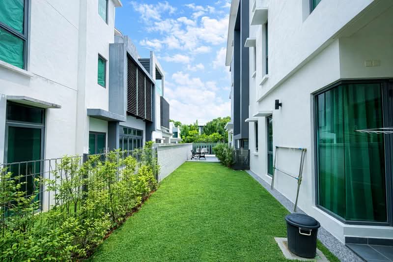 Bungalow House for Sale in Cyberjaya (Selangor) - Shiqin Saidin - Exterior - PropertyGuru.com.my